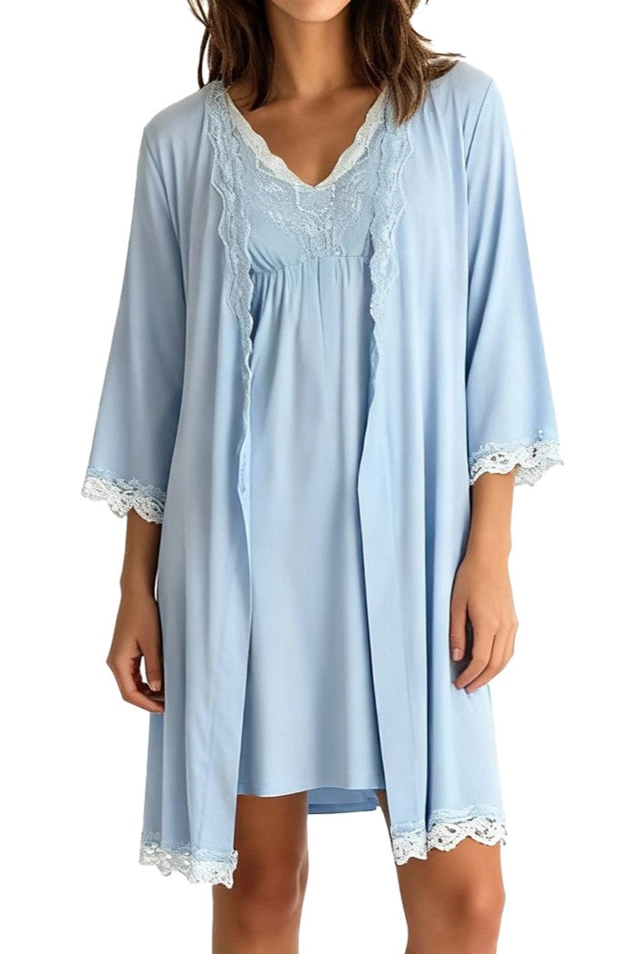 Leslie Three Quarter Sleeve Robe